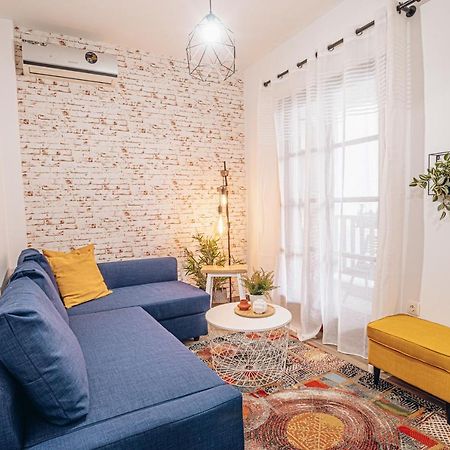 Appartamento Retro Boutique Apt W Balcony In Historical Area Salonicco Esterno foto