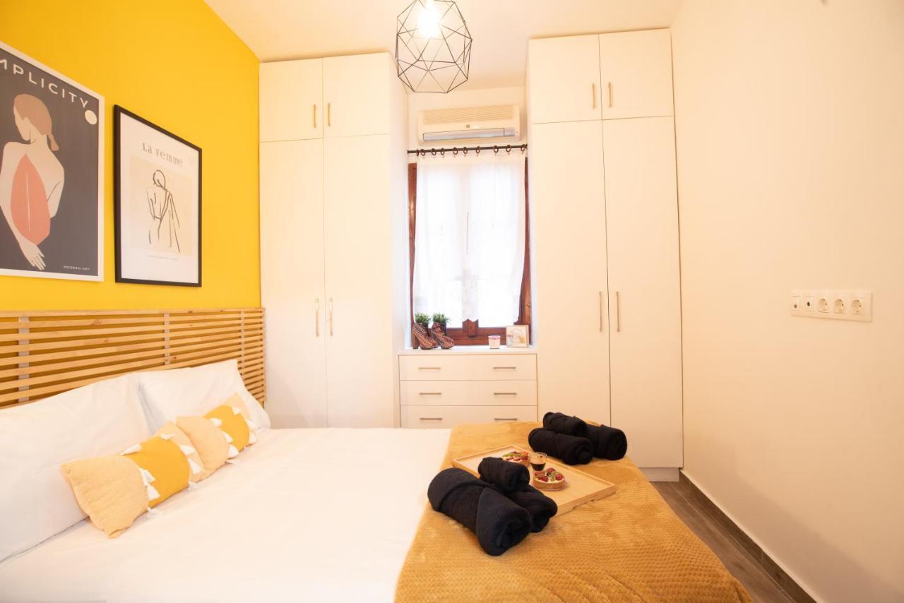 Appartamento Retro Boutique Apt W Balcony In Historical Area Salonicco Esterno foto