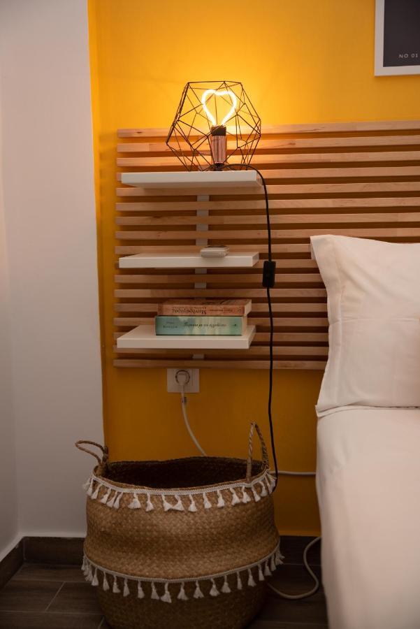 Appartamento Retro Boutique Apt W Balcony In Historical Area Salonicco Esterno foto