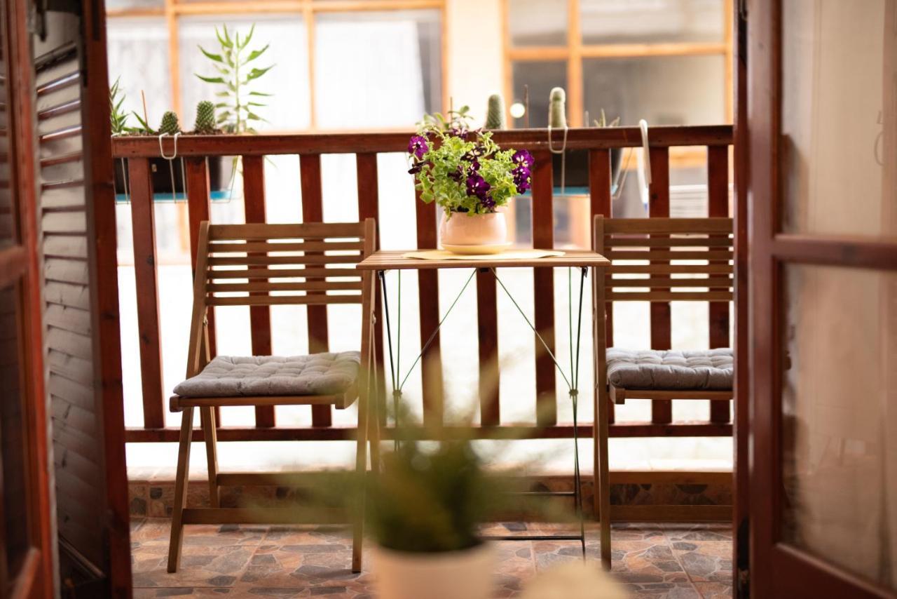 Appartamento Retro Boutique Apt W Balcony In Historical Area Salonicco Esterno foto